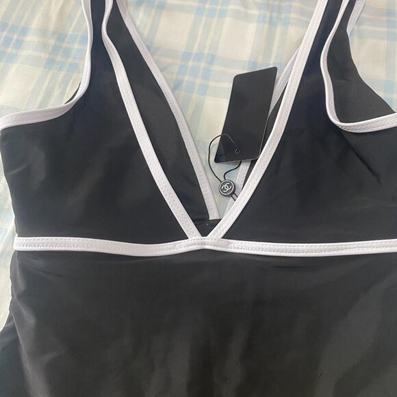 Chanel Plunging V-Neck Black And White One-Piece Swimsuit - Picture 10 of 10